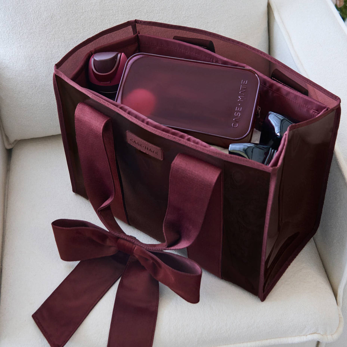 Case-Mate Limited Edition Holiday Red Velvet Tote Bag