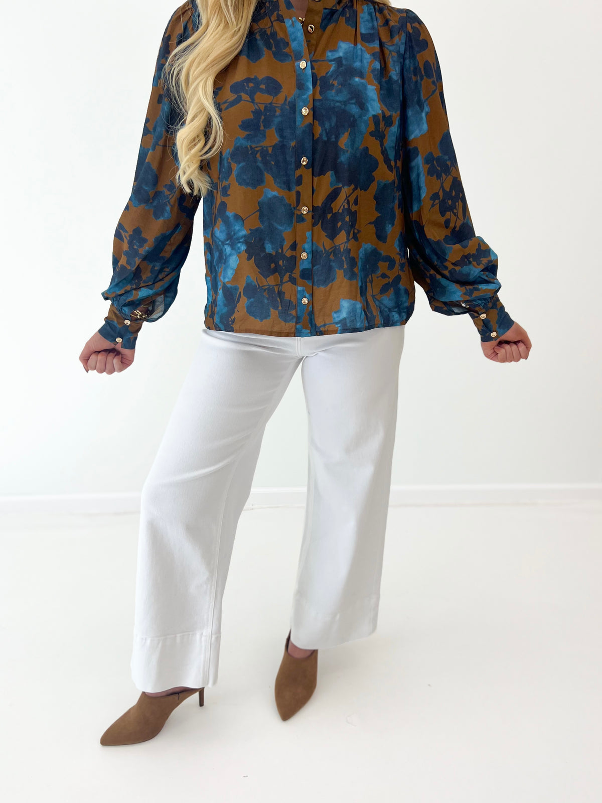 Entro Floral Print Puff Sleeve Button Front Top