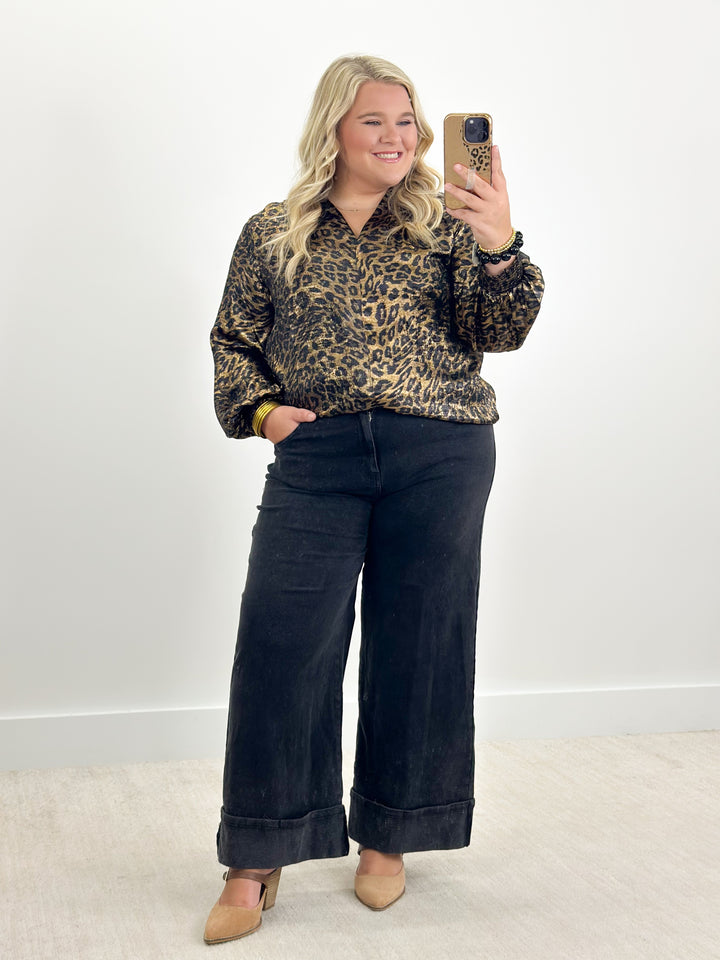 Gold/Black leopard V-neck top with gathered sleeve cuffs