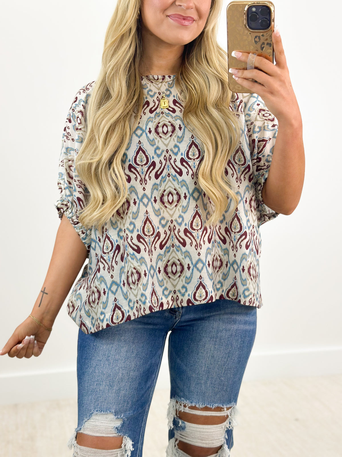 Eesome Baroque Pattern Loose Fit Blouse