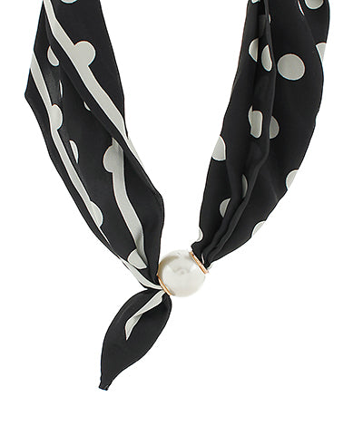Golden Stella Accented Pearl Scarf Necklace in Black/Cream