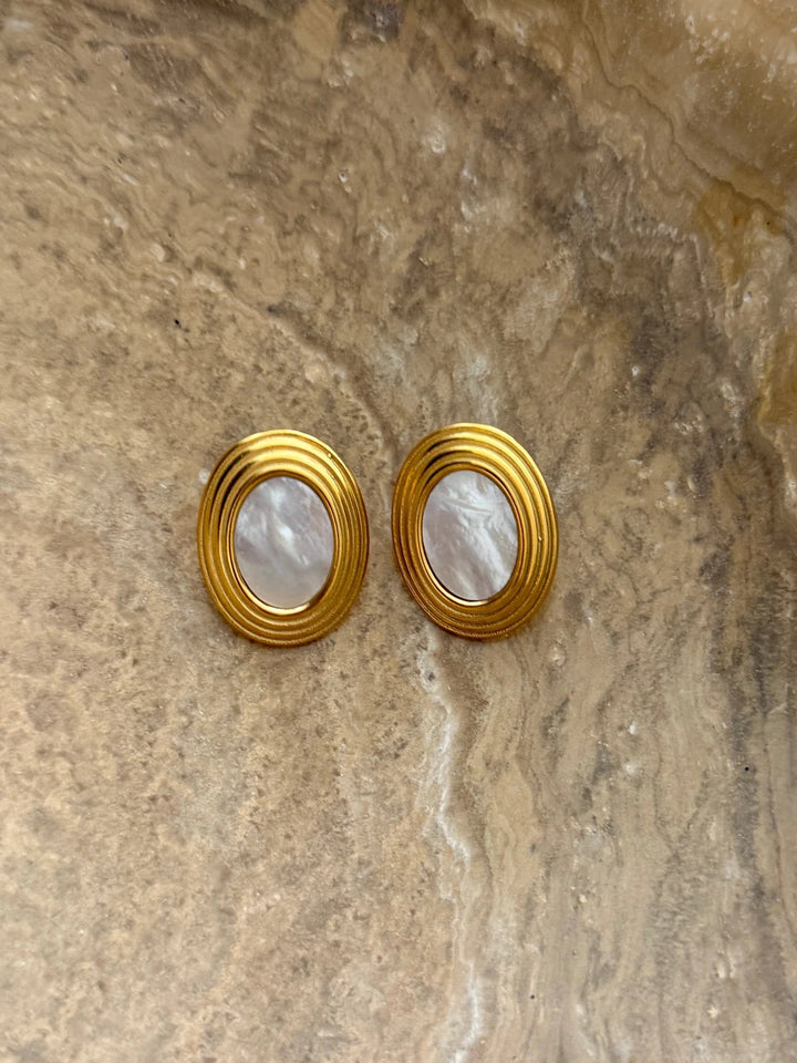 Chan Sutt Hannah Earrings - Lavish Boutique09-JEWELRY