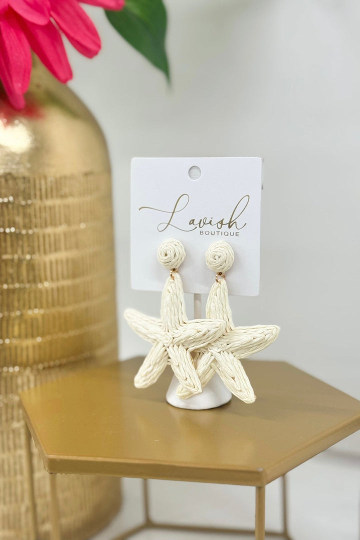 Ivory raffia starfish shaped earrings
