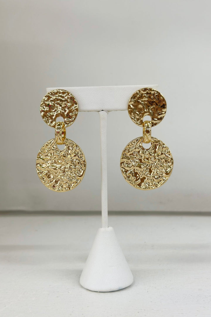 Linked disk earrings with a hammered texture