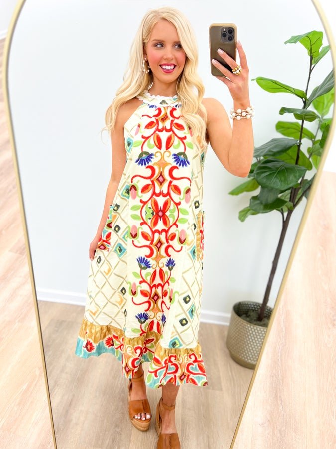 Red mix print dress cut sleeveless at maxi length