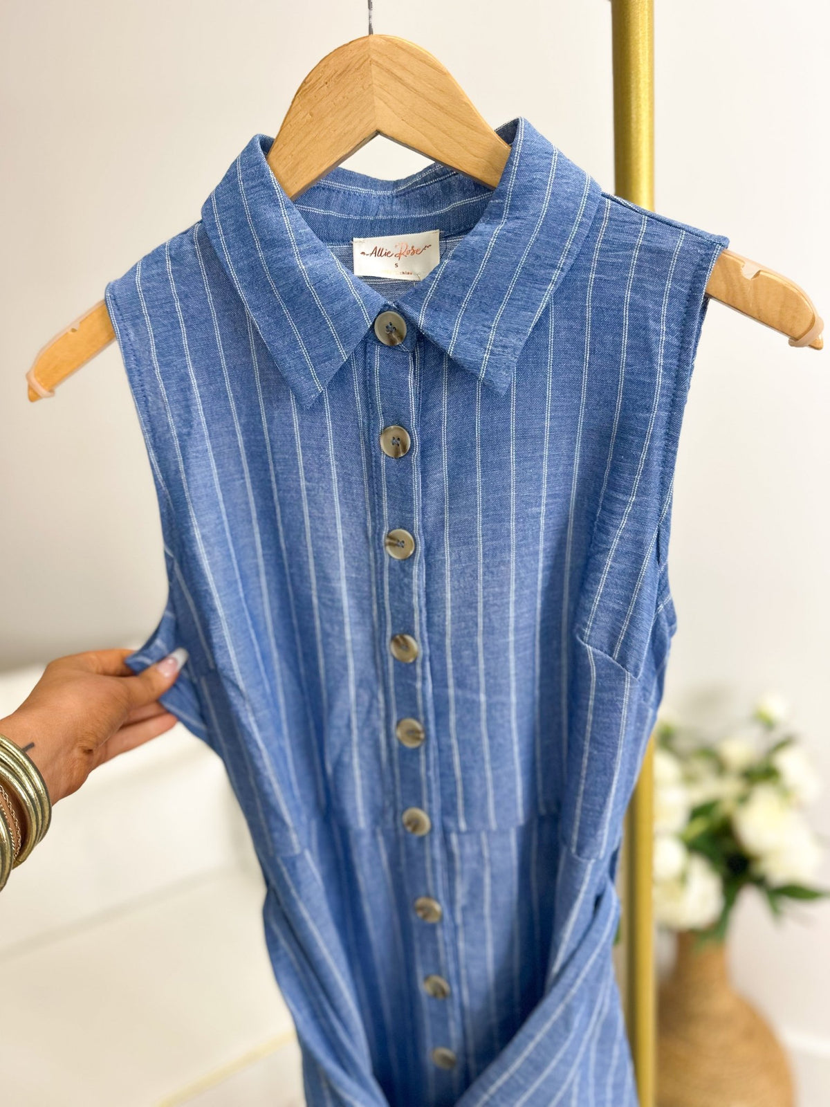 Collared striped midi dress in a crisp royal blue