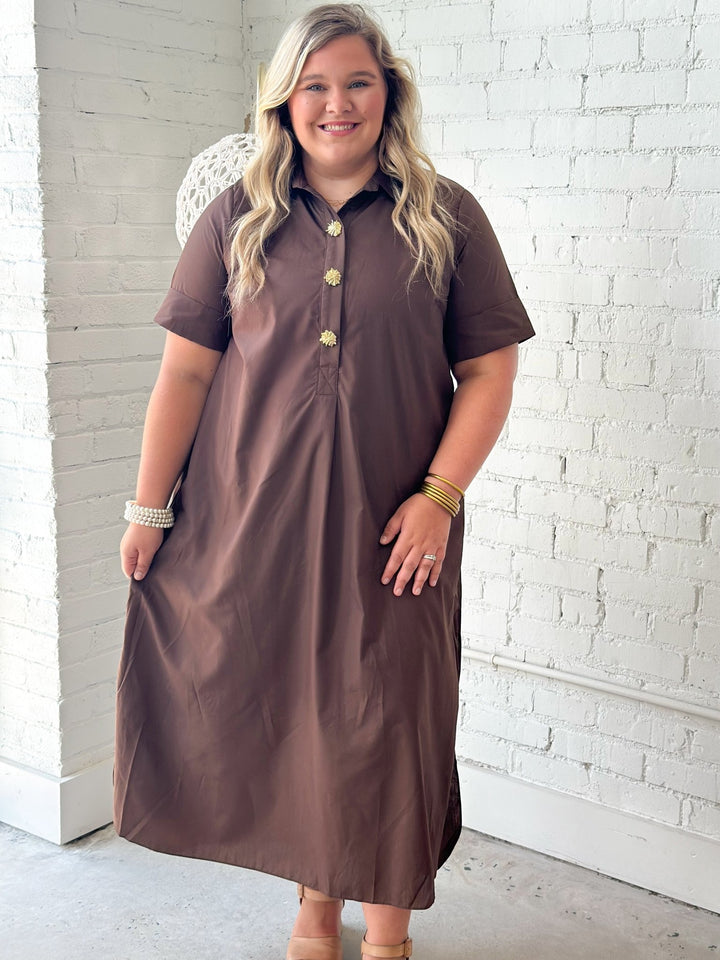 Solid collared midi dress with short sleeves