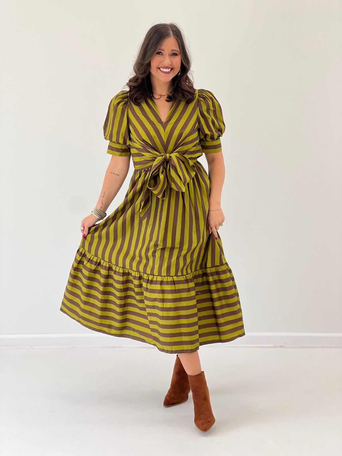 Entro Short SleeveStripe V-Neck Front Dress