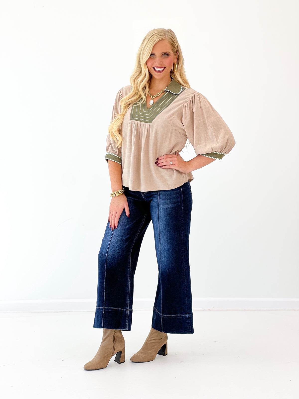 Stone linen V-neck collared blouse with green border and elbow puff sleeves