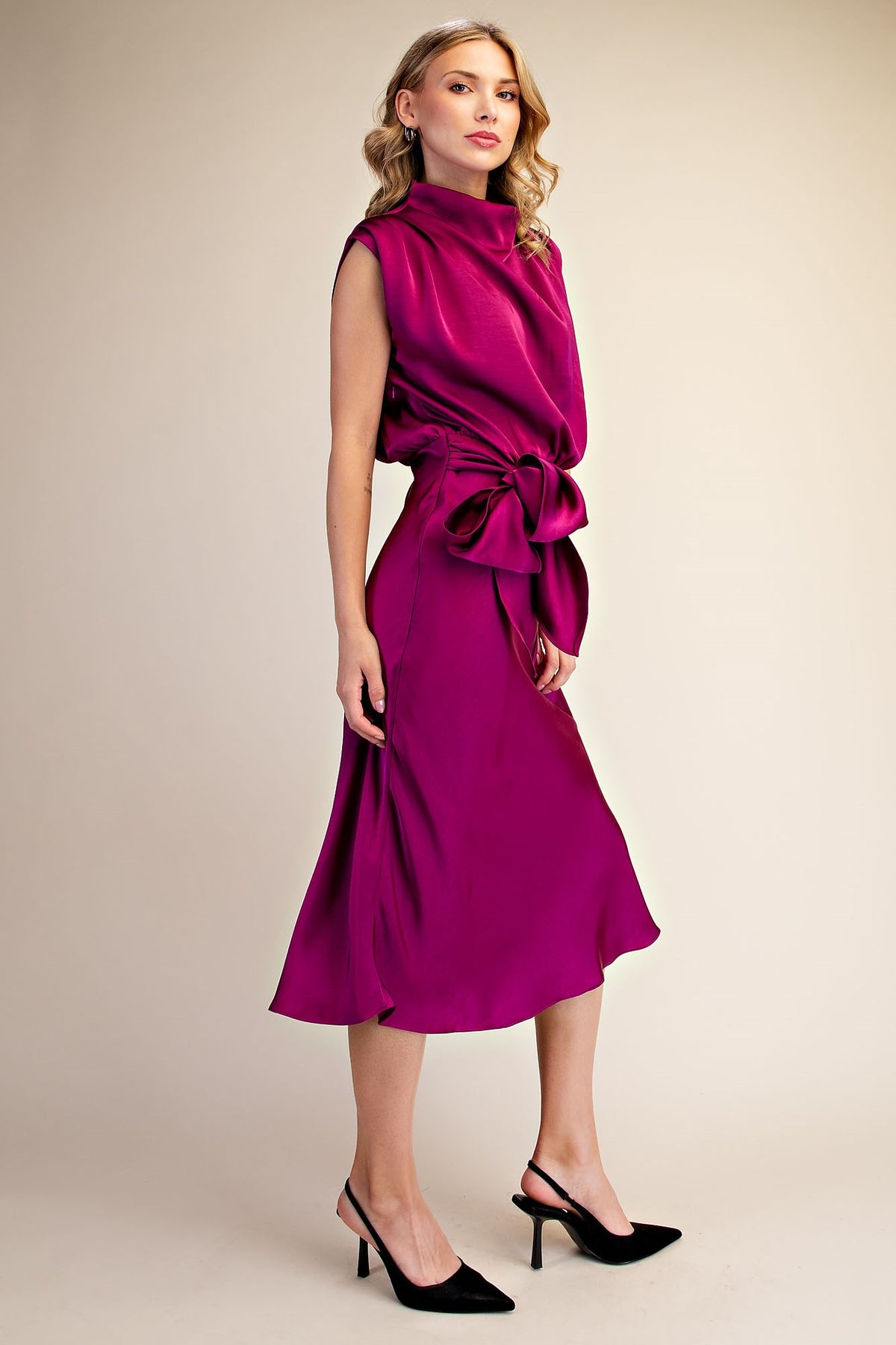 Glam Mock Neck Sleeveless Waist Tie Midi Dress in Plum