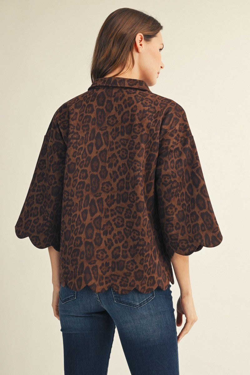Leopard-print suede top with scalloped hem and three-quarter loose sleeves (back view)