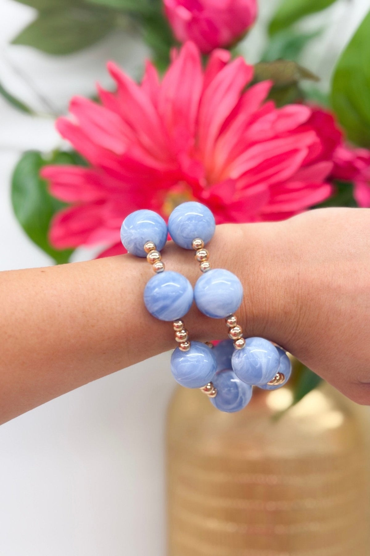 Double-strand bracelet of round marble beads