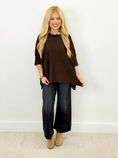 Soft round-neck 1/2 sleeve sweater, dark brown, loose fit with hi-low hem