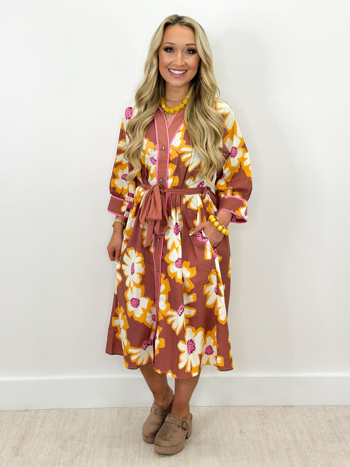 Belted floral midi shirt dress with button placket and 3/4 sleeves, camel