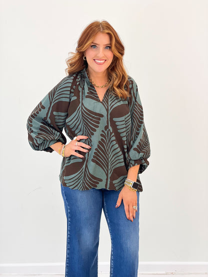 Umgee Abstract Leaf Print Balloon Sleeve Blouse