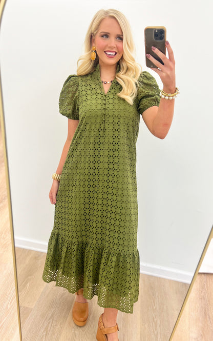 Entro Eyelet Puff Sleeve Maxi Dress