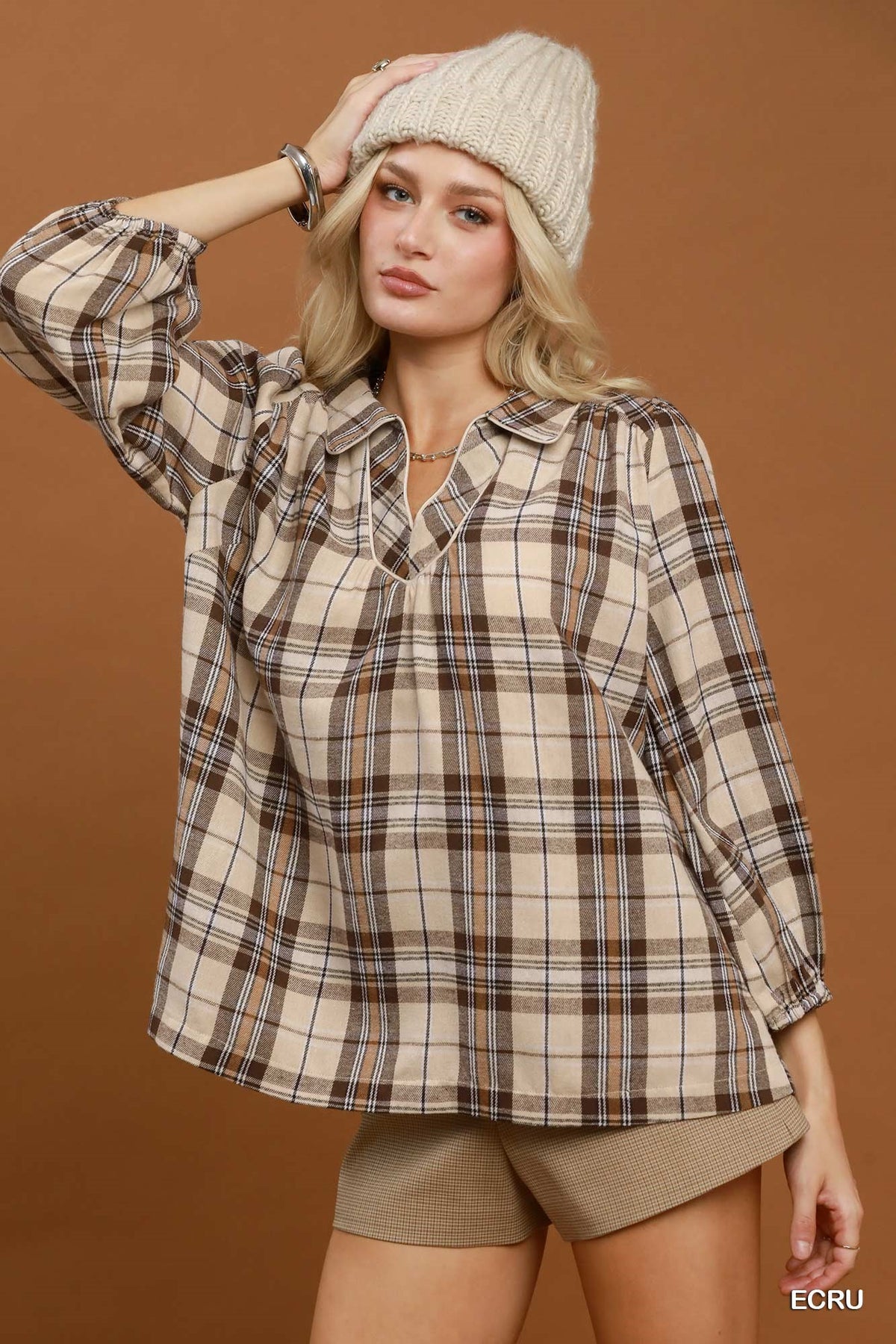 Umgee Plaid Split Neck Puff Sleeve Blouse in Ecru