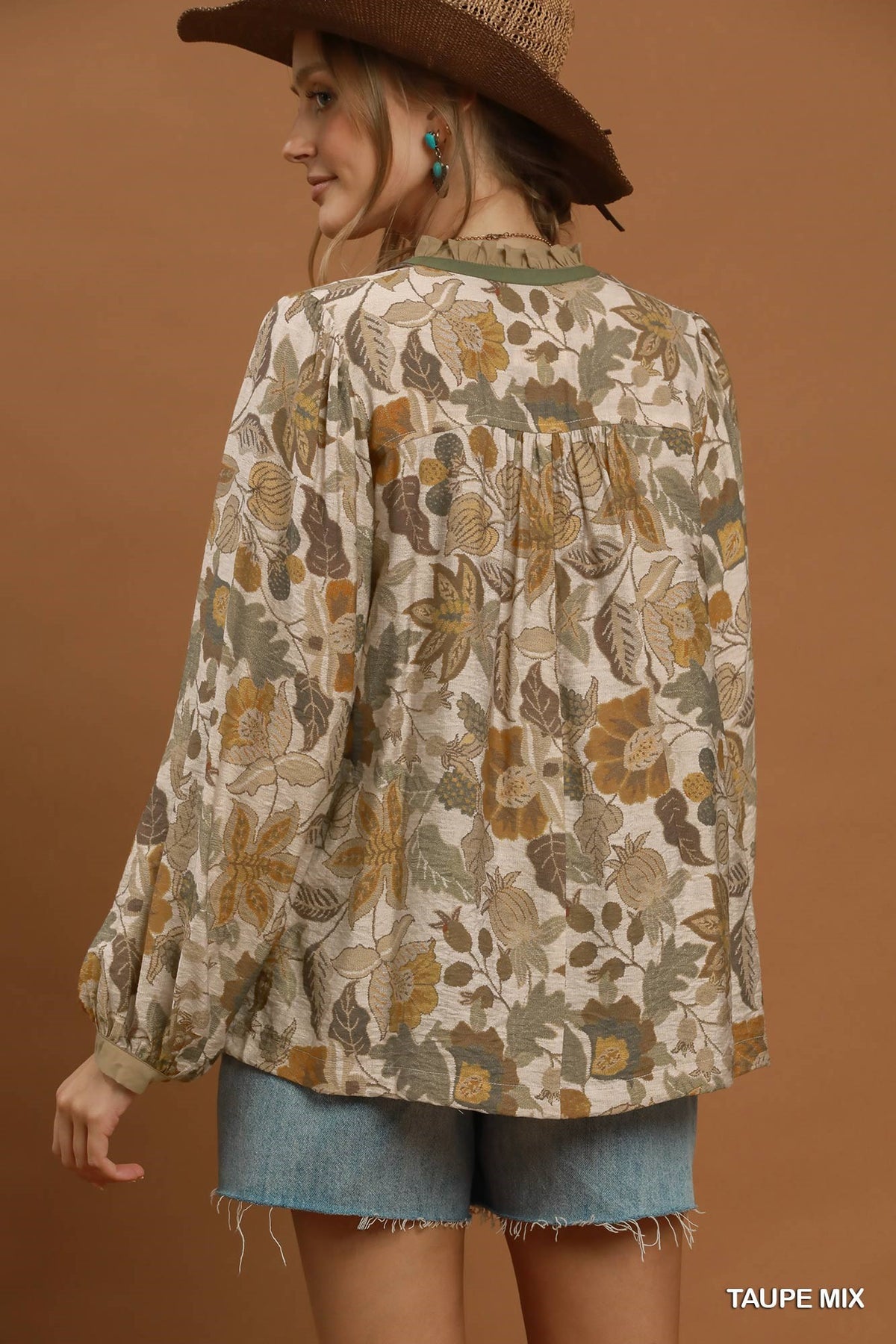 Umgee Floral Contrast Trim Long Sleeve Top in Taupe Mix