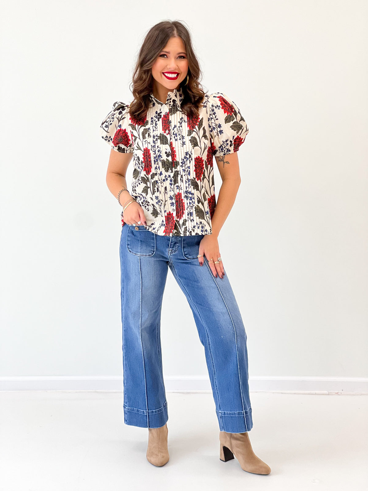 Entro Floral Puff Sleeve Pintuck Button Up Top