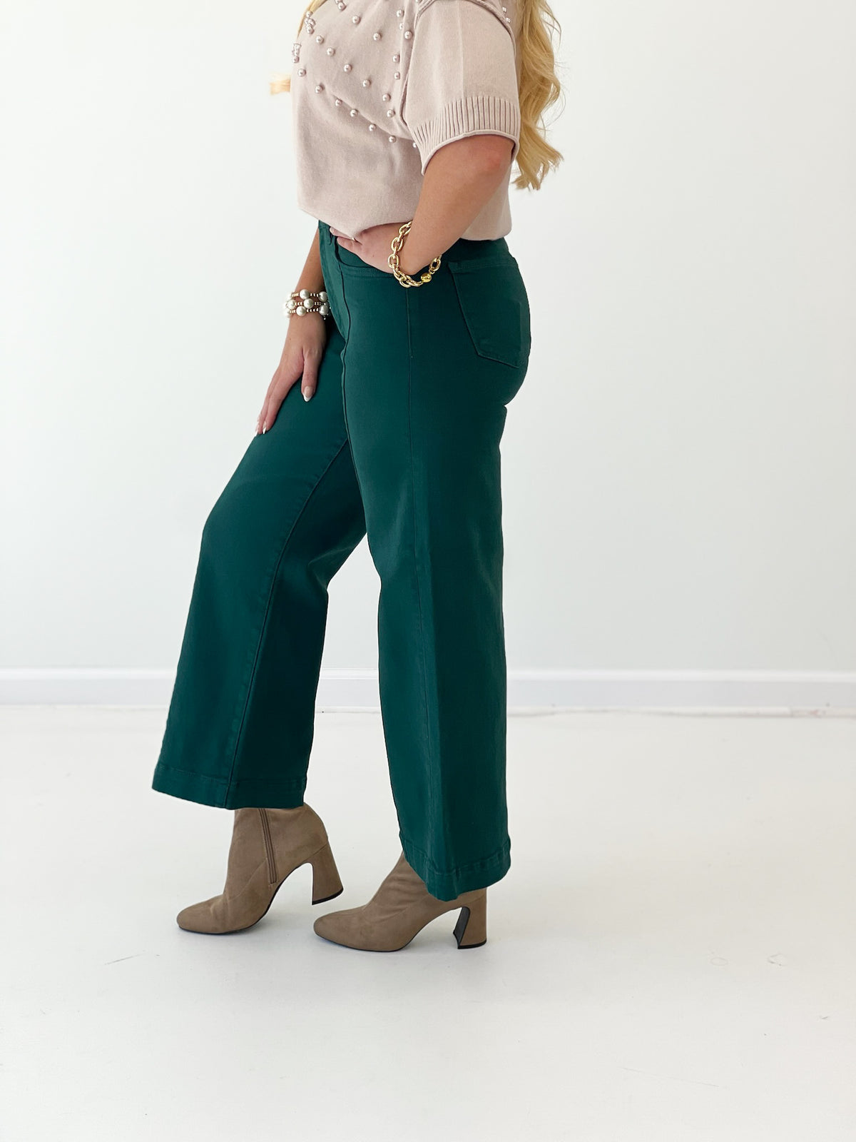 Hunter green high-rise crop wide-leg pants, side view, wide cropped hem