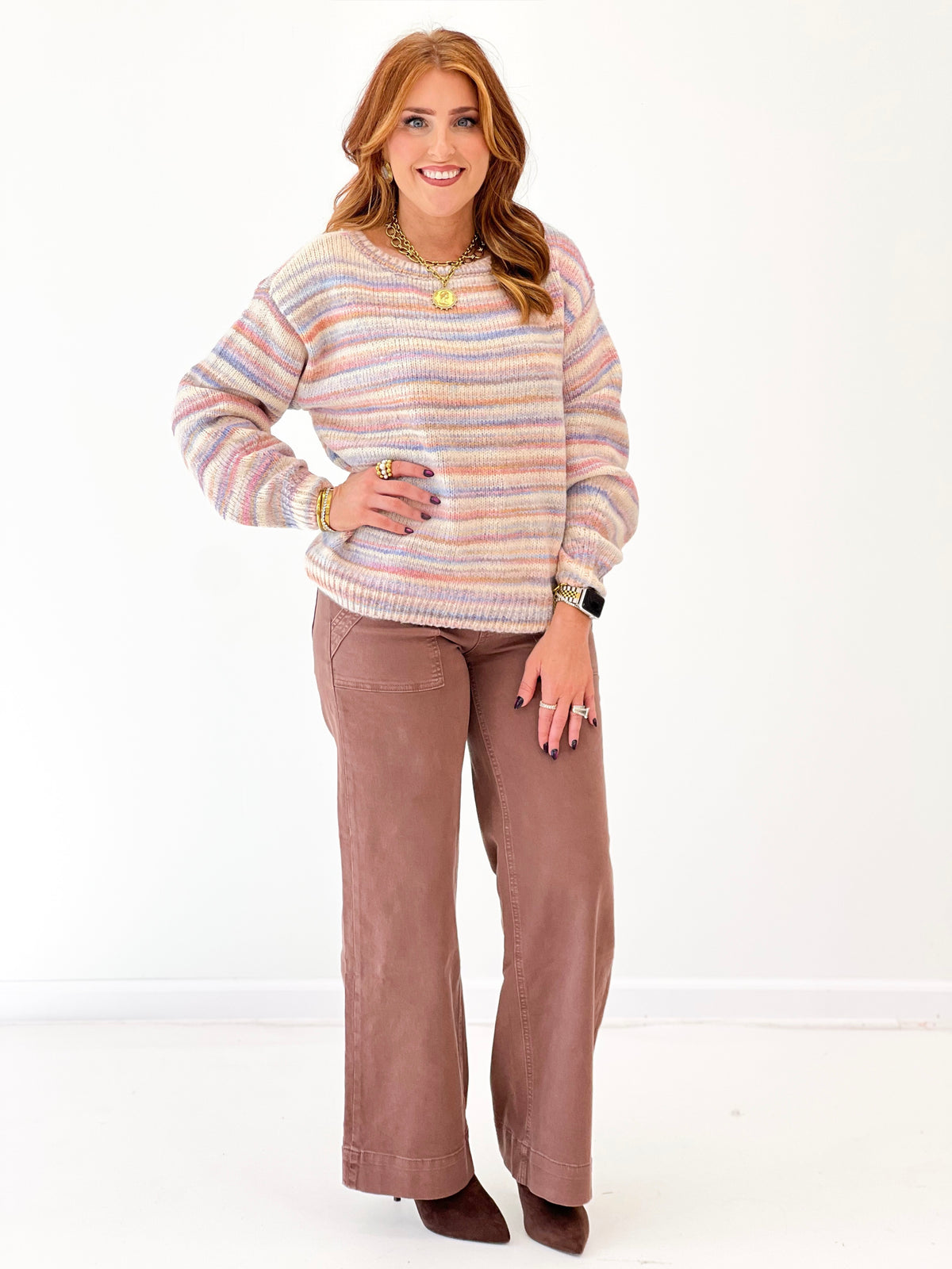 Multicolor striped wide-neck sweater with long sleeves and slightly cropped look