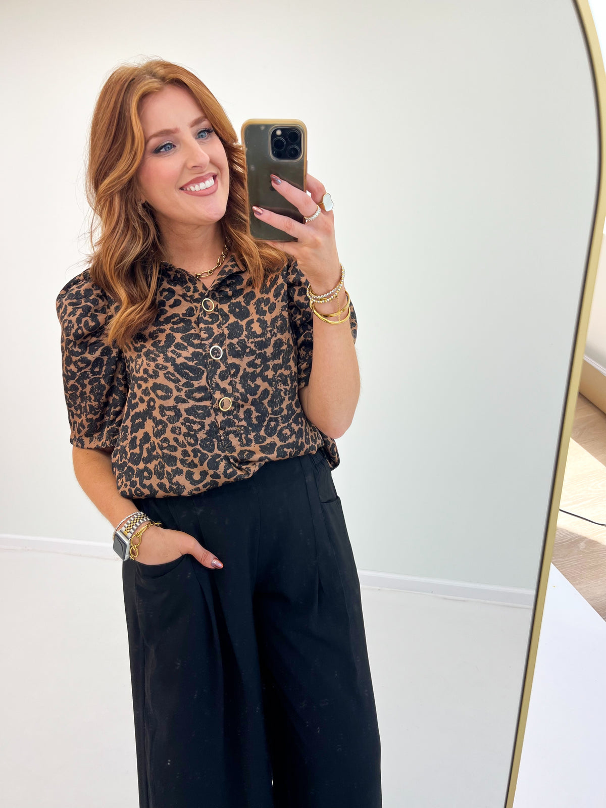 Entro Short Sleeve Collared Printed Top