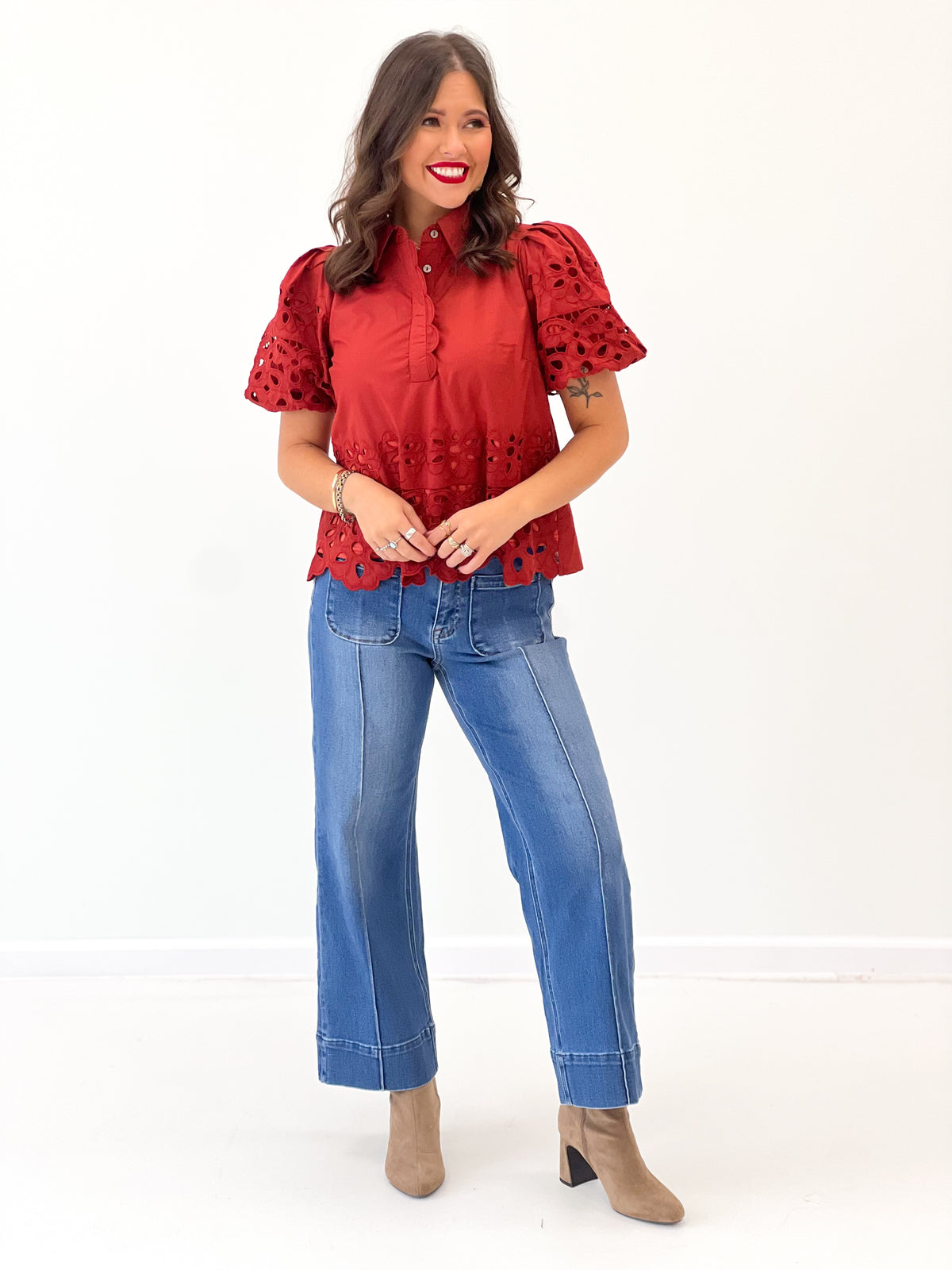 Entro Eyelet Scalloped Trim Puff Sleeve Top
