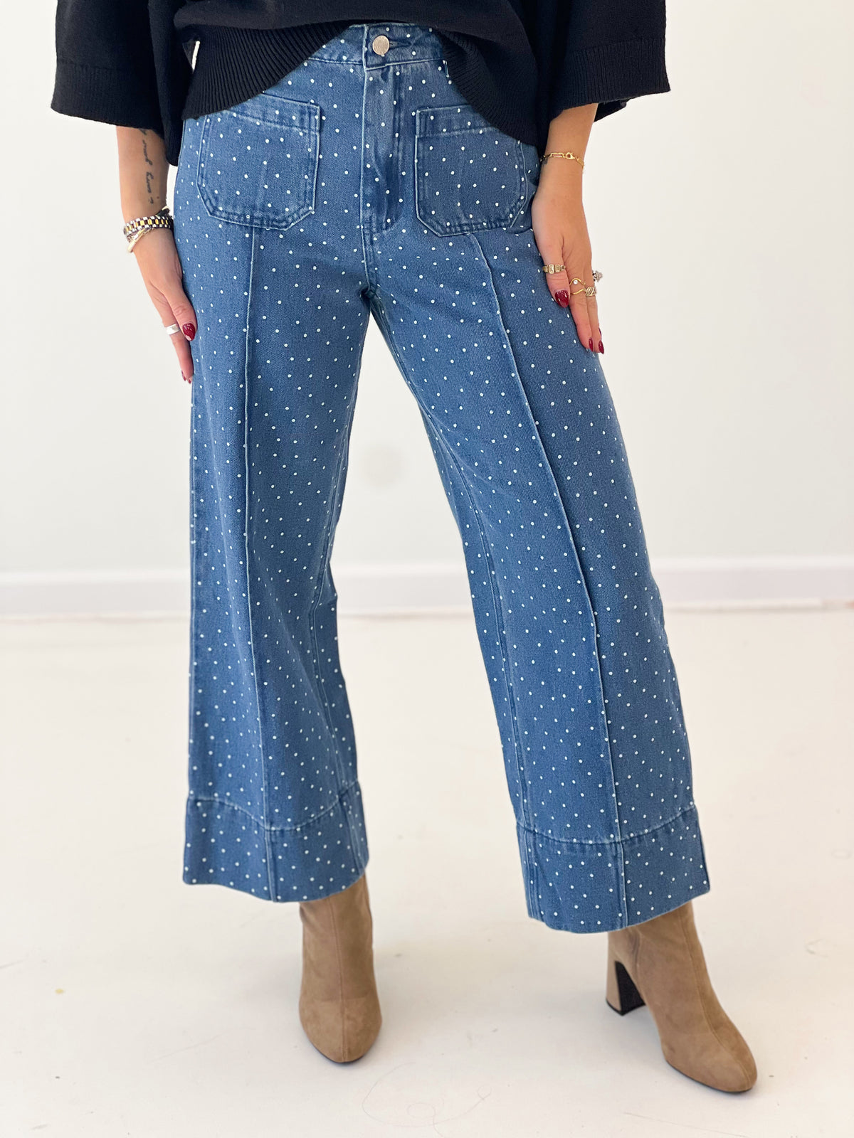 Blue polka dot wide-leg pants with patch pockets and button front