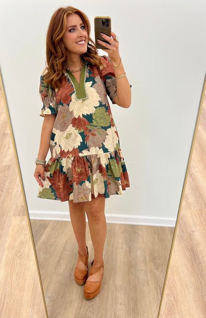 Floral ruffle dress with elastic short sleeves, multicolor print, V-neck, above-knee