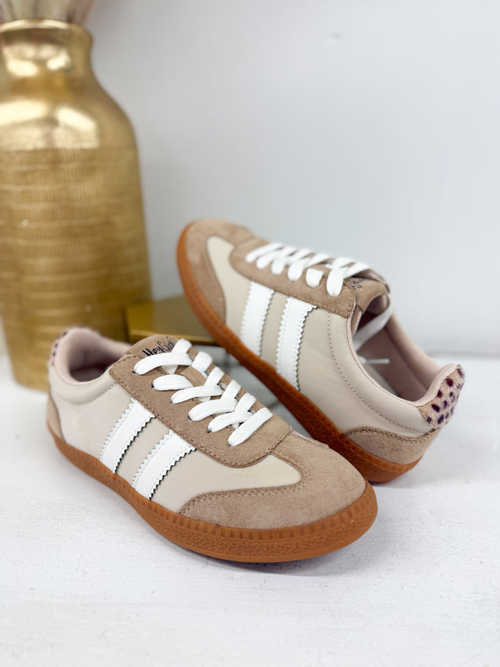 Corky's Heads Up Sneakers