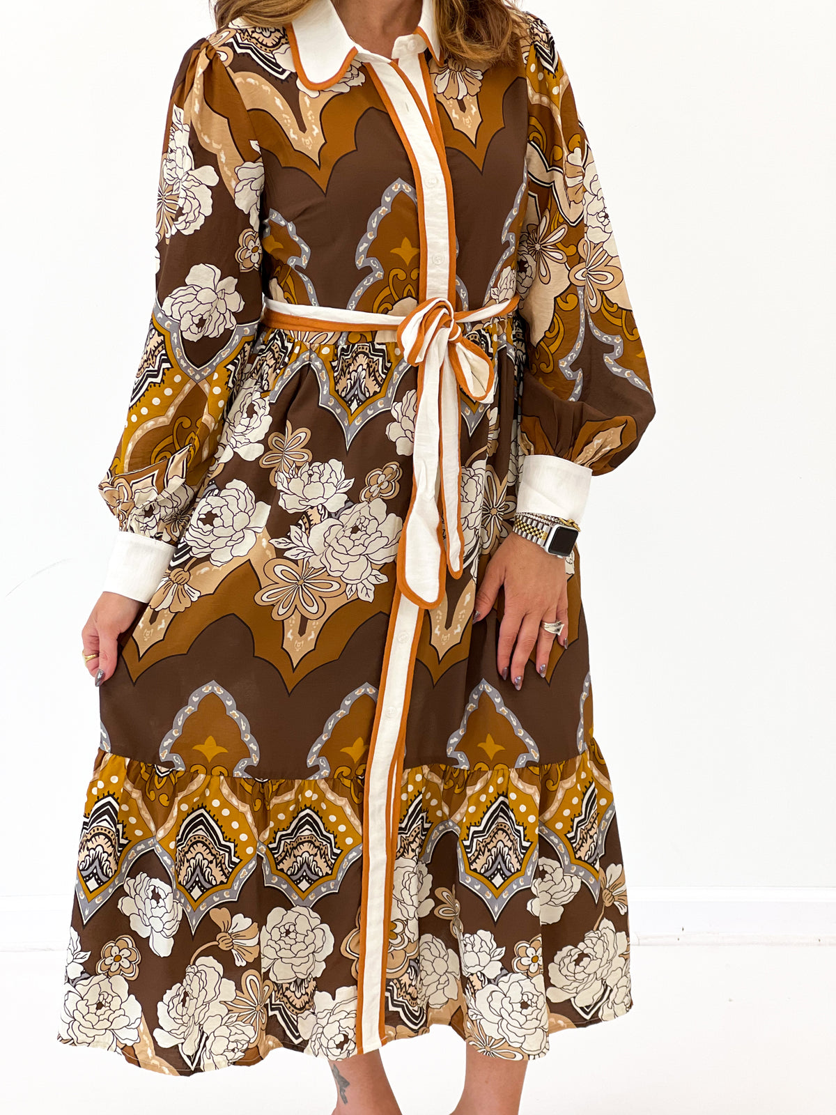 Mocha retro print midi dress, collared V-neck, button front, tied waist