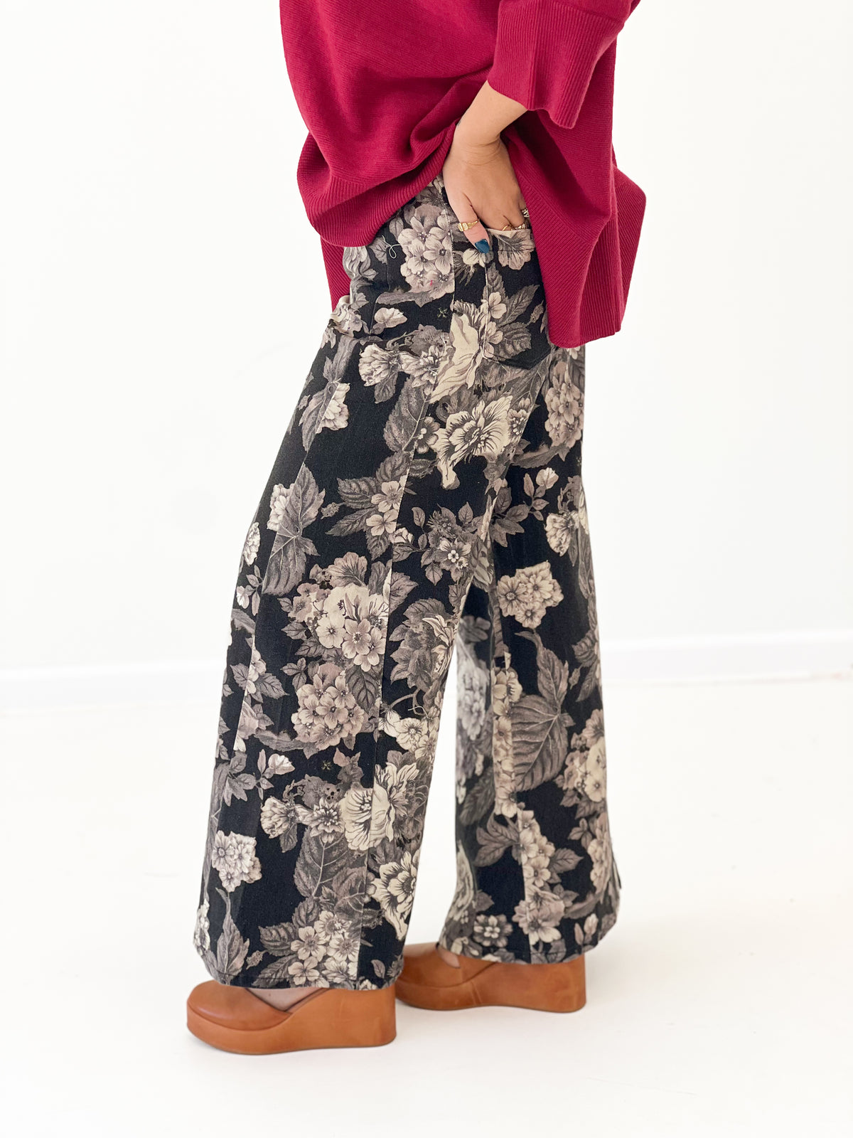Entro Floral Print Wide Leg Pants