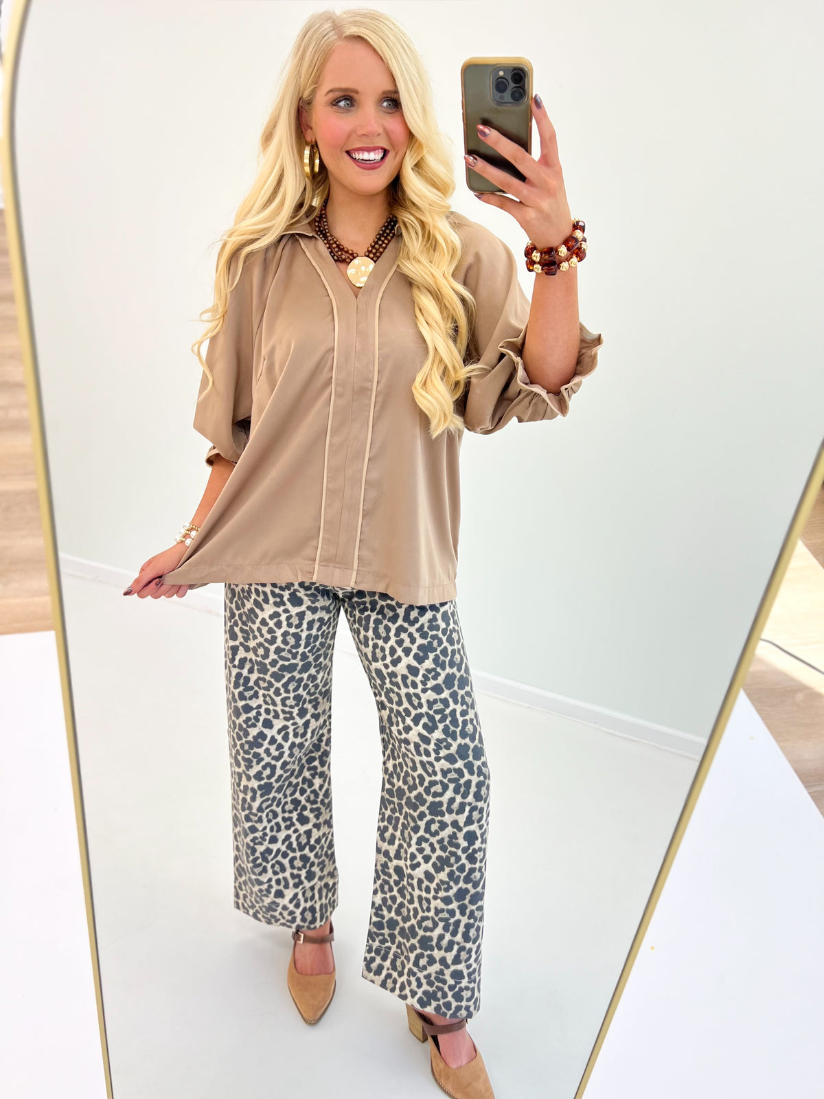 Umgee Collared Puff Sleeve Satin Blouse