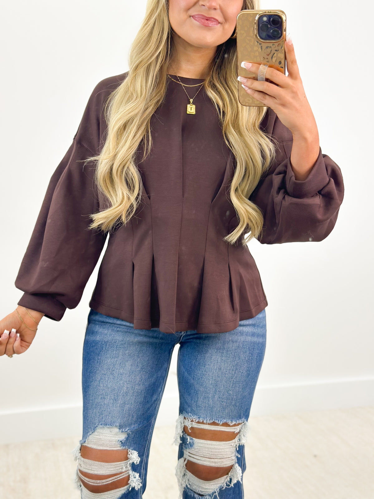 Plum gathered long-sleeve peplum top, round neck, puff sleeves