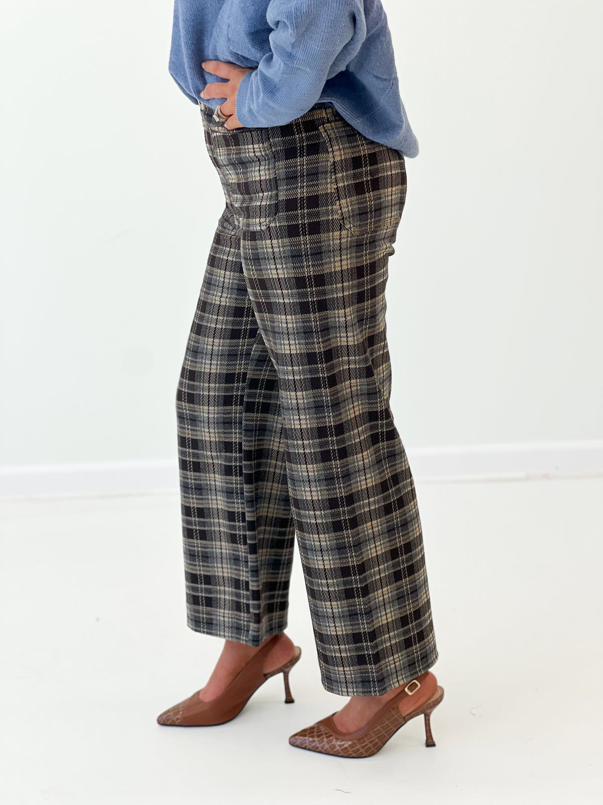 Plaid wide-leg pants with patch pockets, ankle-length wide hem