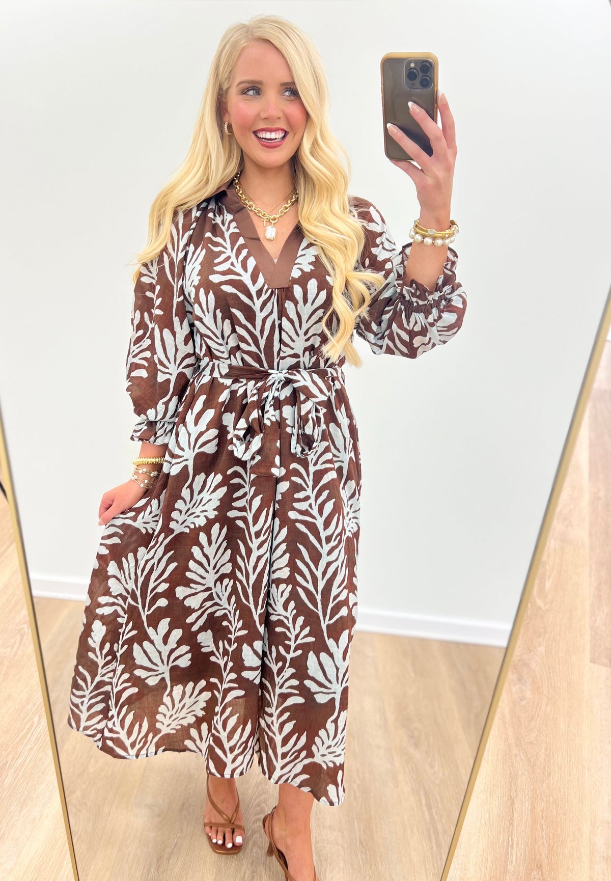 Umgee V-Neck Collared Print Midi Dress
