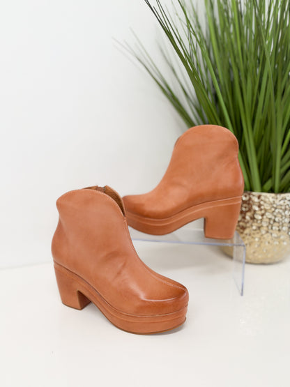 Antelope Josie Leather Boot