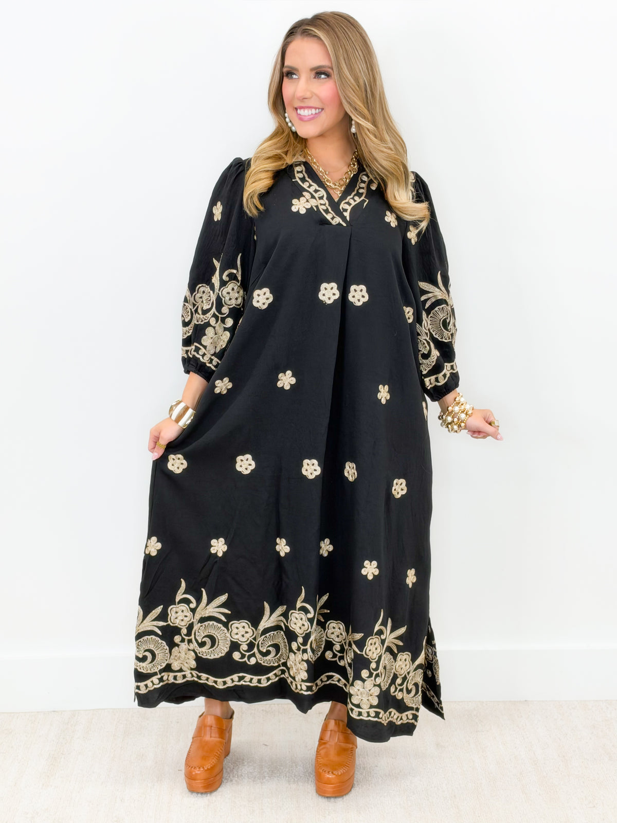 Umgee Embroidered Wide Open Collar Midi Dress with Pockets