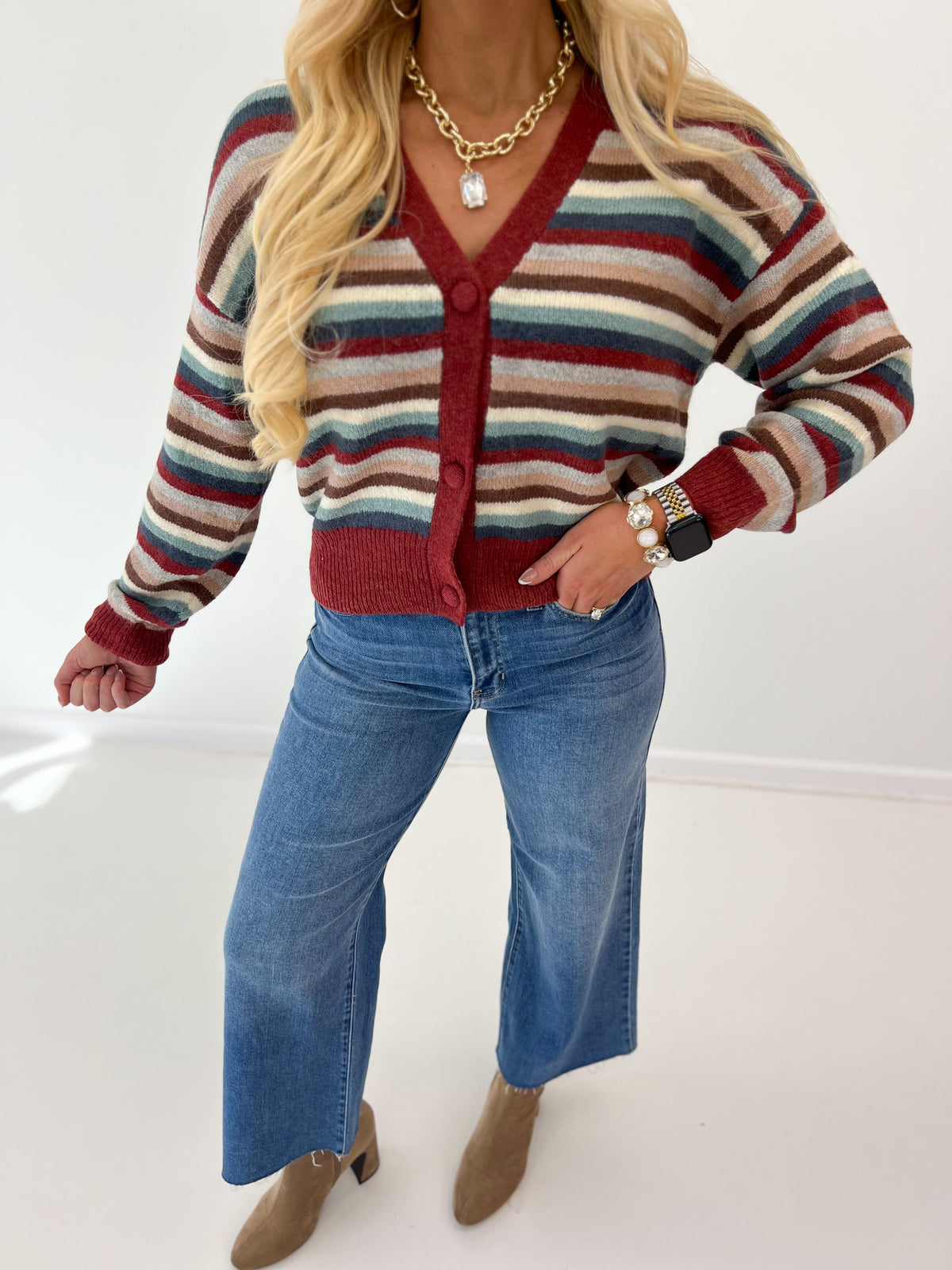 Striped cropped cardigan in burgundy with button-front V-neck and long sleeves