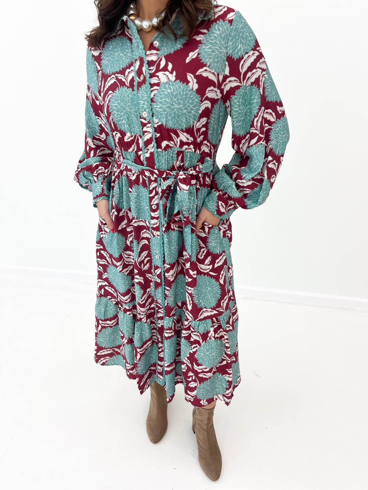 Jodifl Floral Scallop Trim Puff Sleeve Midi Dress | Jodifl