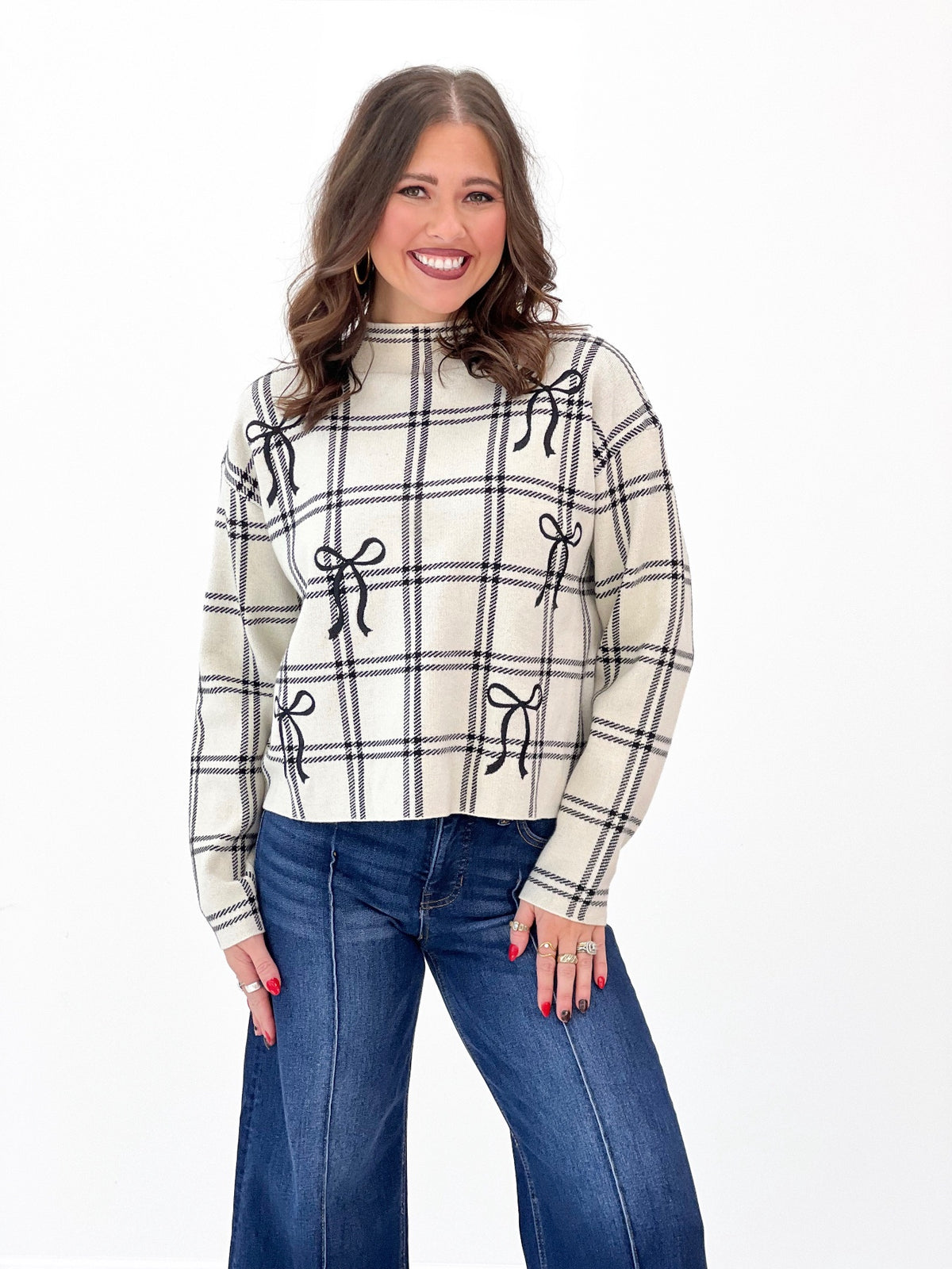 Eesome Bow Embroidered Mock Neck Sweater | Eesome