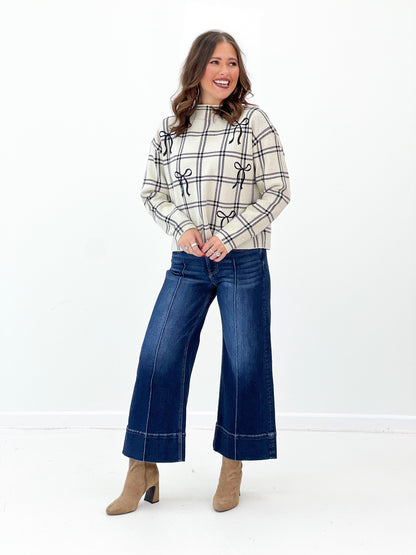 Eesome Bow Embroidered Mock Neck Sweater | Eesome
