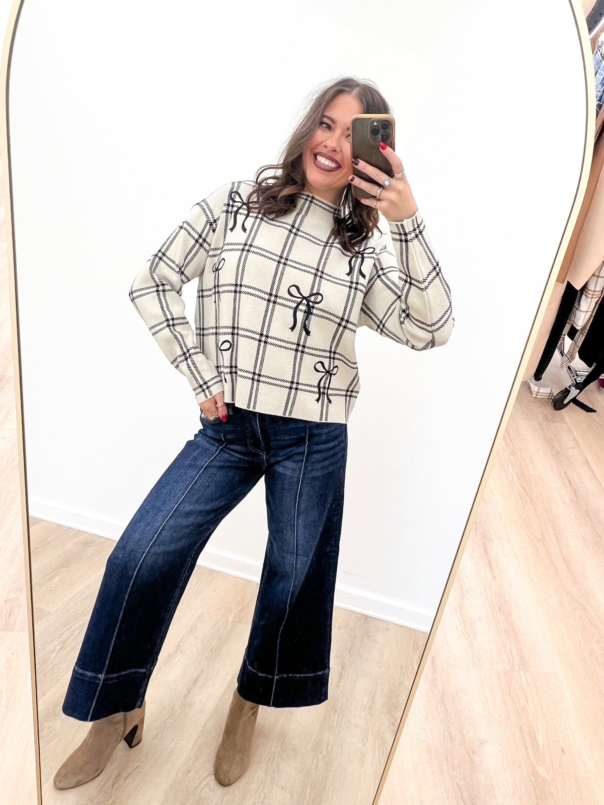 Eesome Bow Embroidered Mock Neck Sweater | Eesome