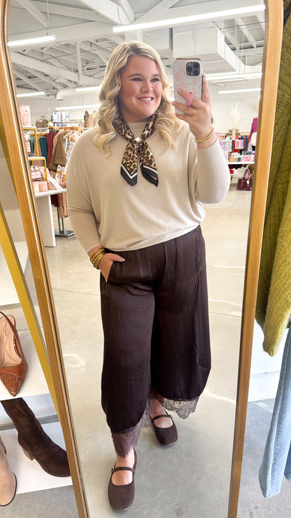 Glam Cropped Lace Balloon Pants