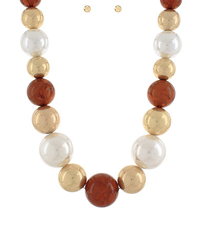 Golden Stella 30mm Pearl and Marble Stone Necklace Set in Tortoise/Worn Gold