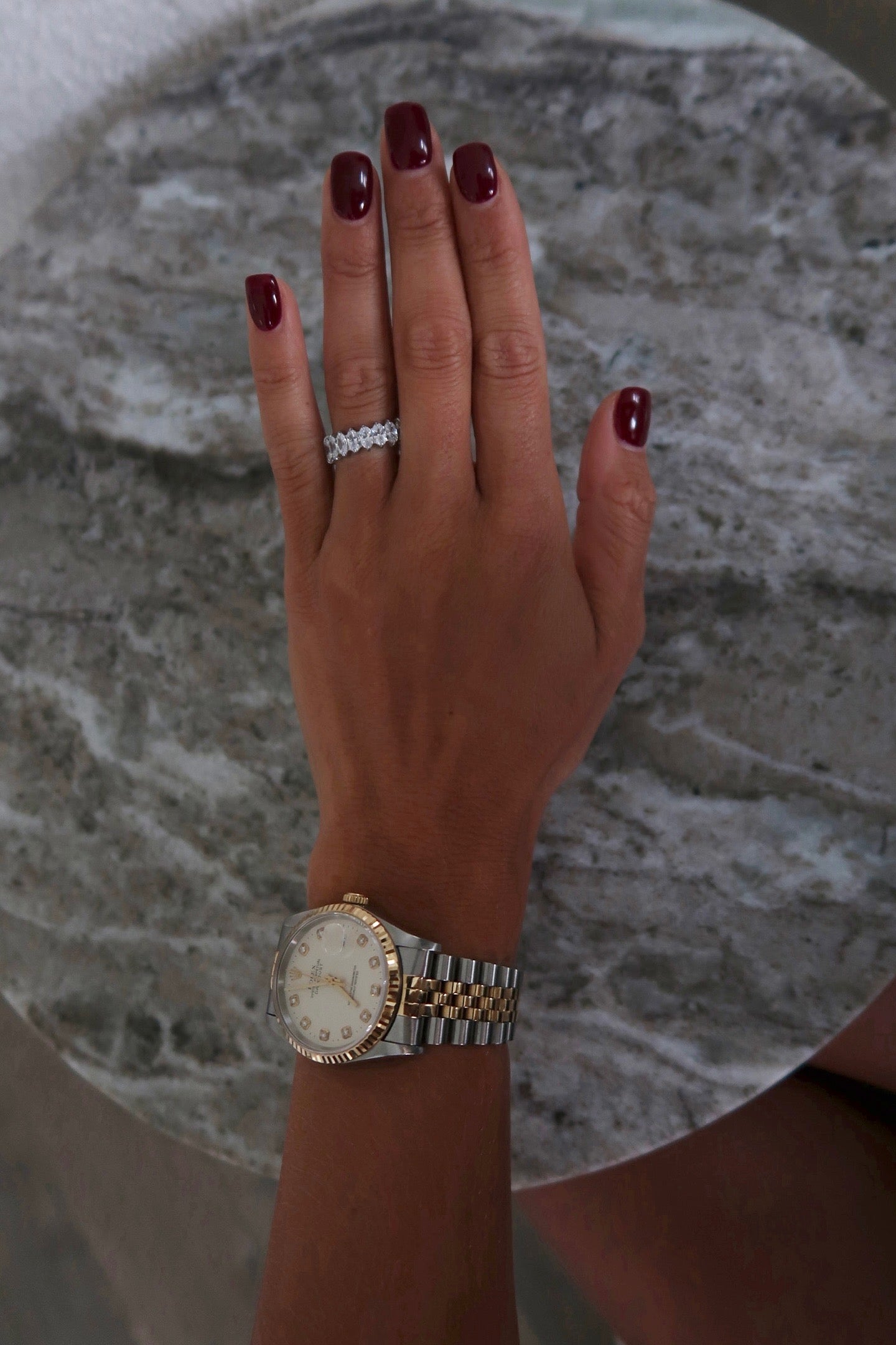 Chan Sutt Vanessa Ring view 2