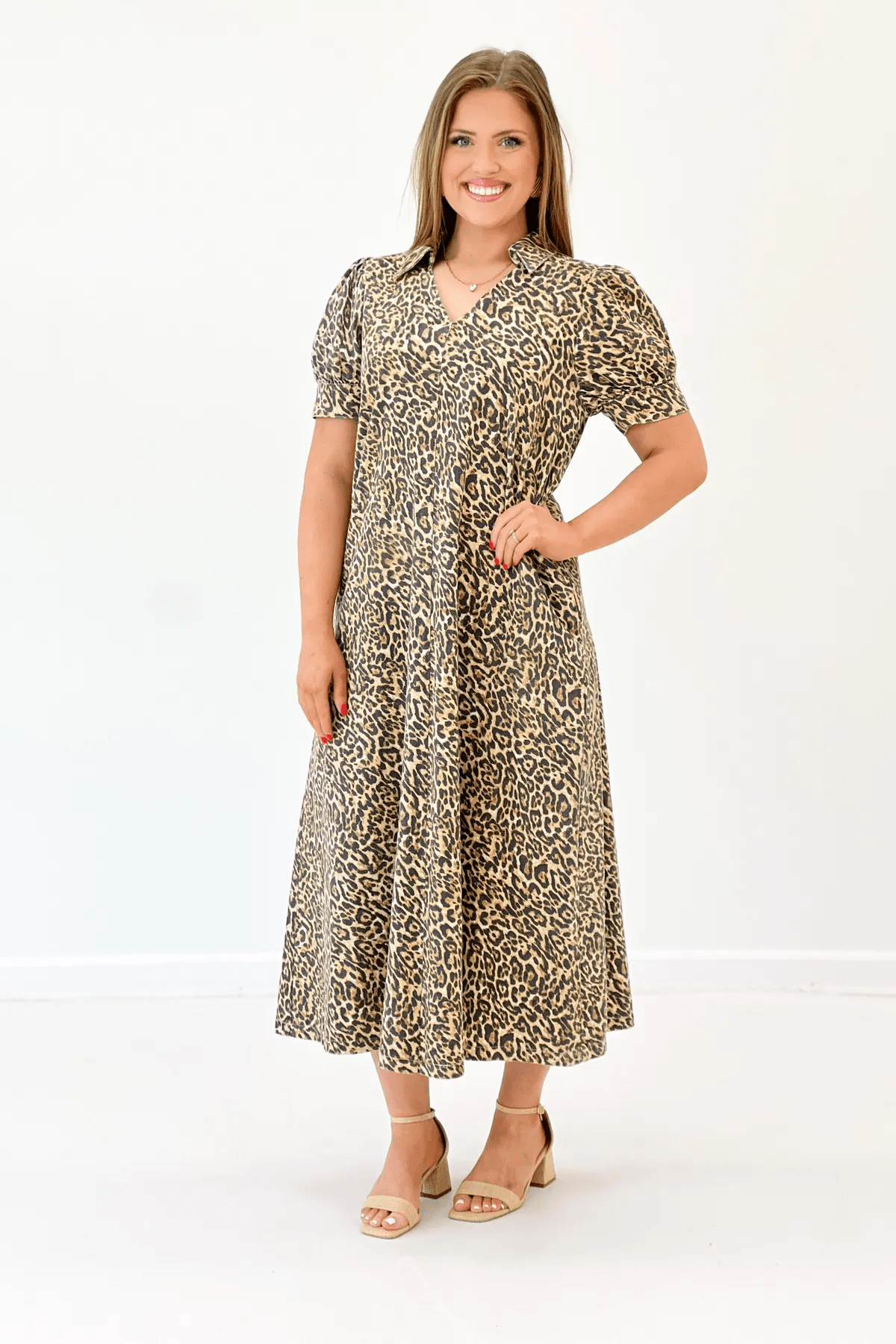 Animal print maxi dress with short sleeves