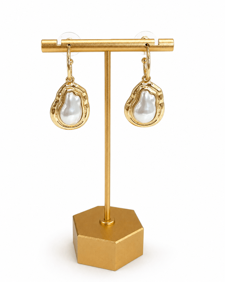 Cream baroque pearl earrings with irregular pearl shapes