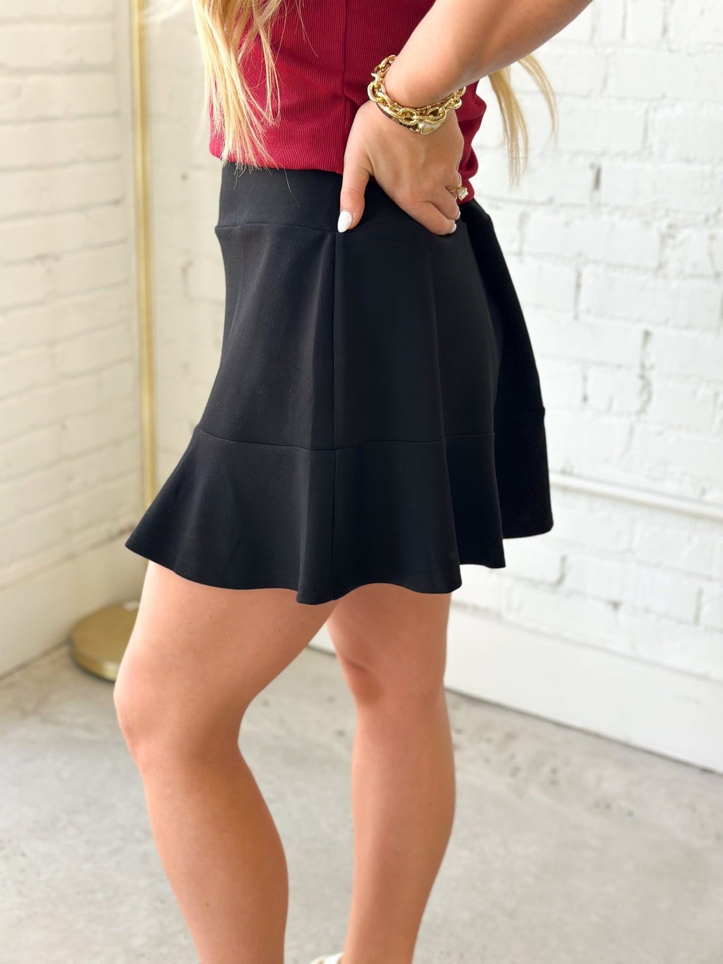 Black Luxe knit Skort - Lavish Boutique02-BOTTOMS
