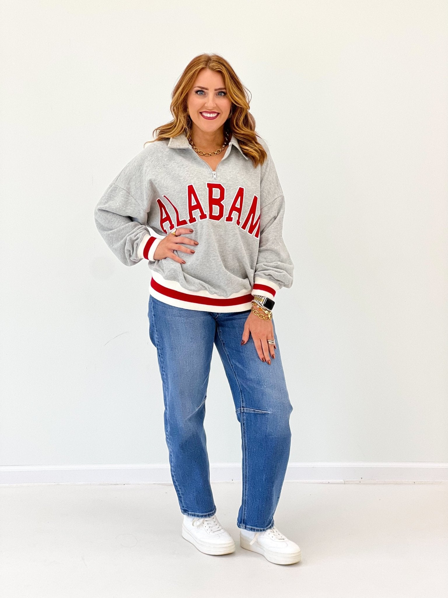 Pullover sweatshirt with a throwback Alabama design